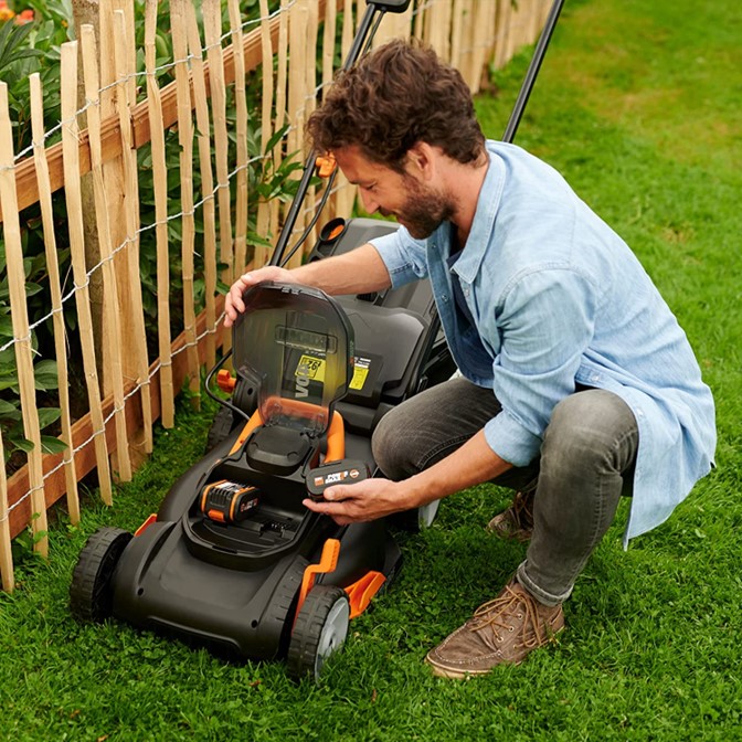 WORX 20V Lawn Mower & Grass Trimmer Kit WG927E 6